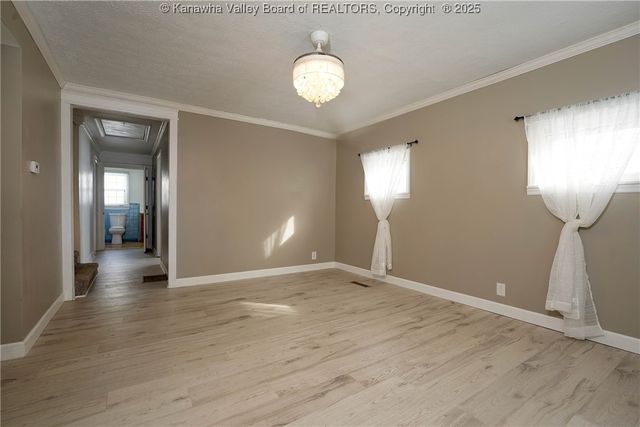 5218 Pioneer Drive, Cross Lanes, WV 25313