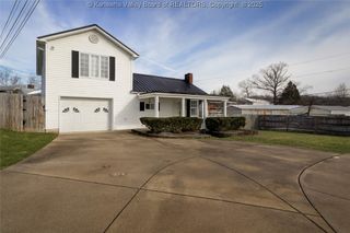 5218 Pioneer Drive, Cross Lanes, WV 25313