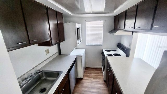 1541 SE 27TH STREET F, Ocala, FL 34471