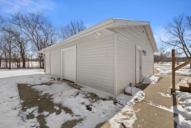 W326S8064 County Road Ee, Mukwonago, WI 53149