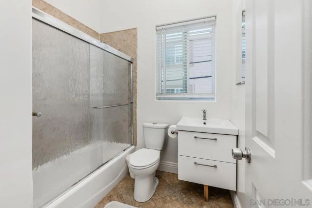 714-16 York Ct, San Diego, CA 92109