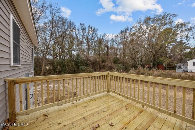 402 W Moore Street, Greenville, NC 27834