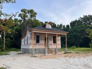 402 W Moore Street, Greenville, NC 27834