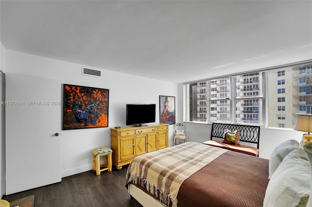 3140 S Ocean Dr 604, Hallandale Beach, FL 33009