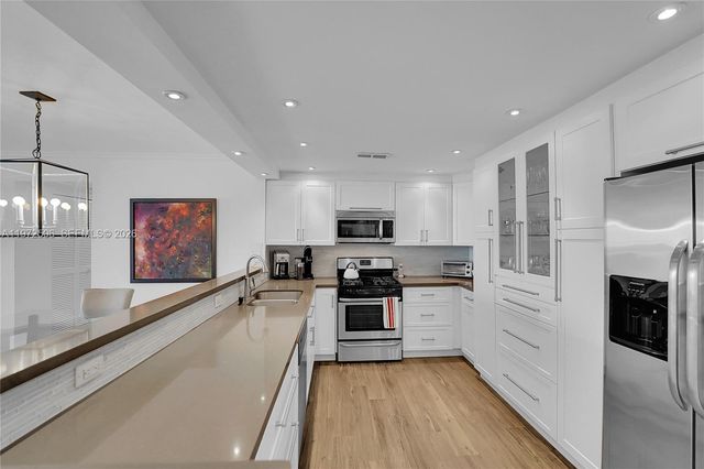 3140 S Ocean Dr 604, Hallandale Beach, FL 33009