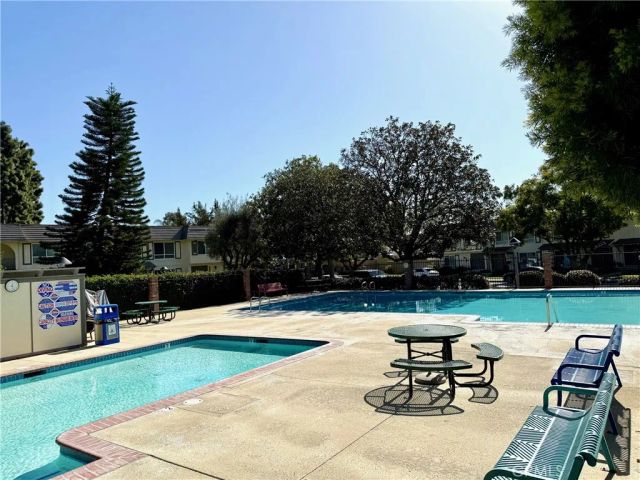 4194 Paseo De Oro, Cypress, CA 90630
