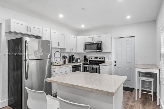 1523 NE 118th Ter 2, Miami, FL 33161