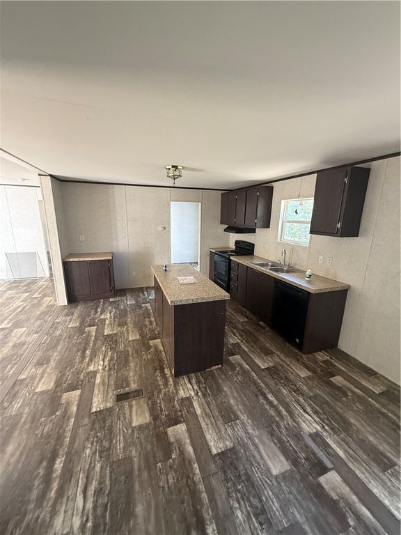 103 Michael Circle, Somerville, TX 77879 — photo 4