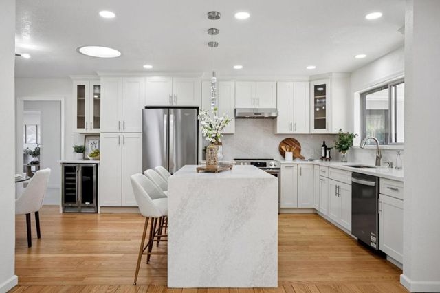 1683 Escalante Way, Burlingame, CA 94010