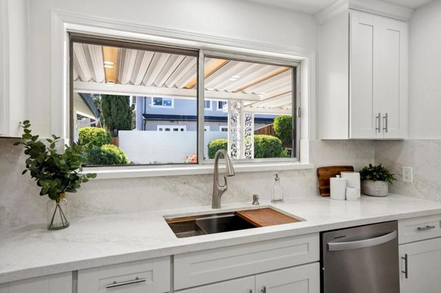 1683 Escalante Way, Burlingame, CA 94010