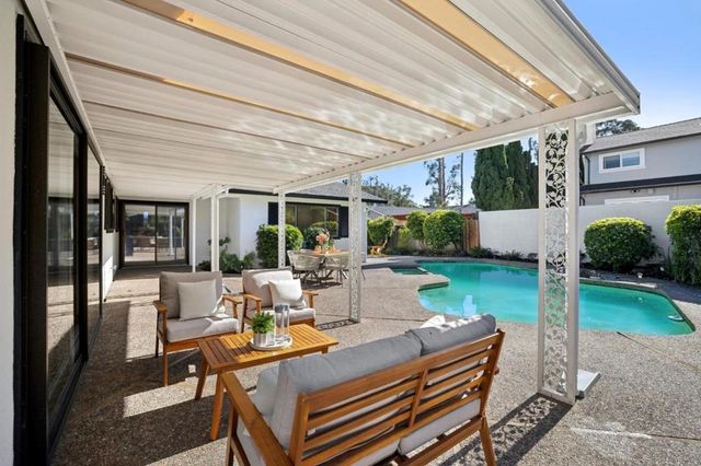 1683 Escalante Way, Burlingame, CA 94010