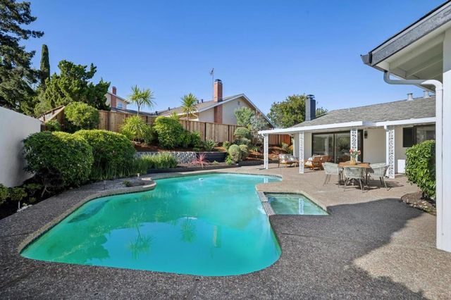1683 Escalante Way, Burlingame, CA 94010