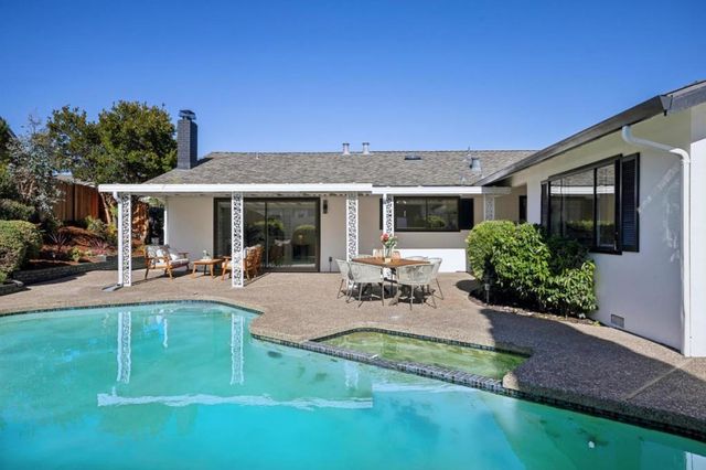 1683 Escalante Way, Burlingame, CA 94010