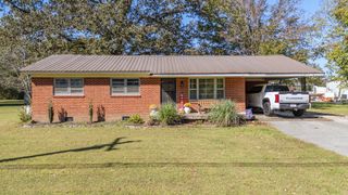 615 PATTERSON RD, Savannah, TN 38372
