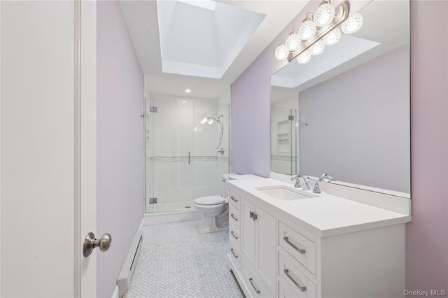 37 Fanning Avenue, Hampton Bays, NY 11946