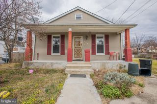 809 EASTERN AVE, Fairmount Heights, MD 20743