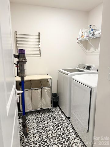 10302 Old Carolina Drive, Charlotte, NC 28214