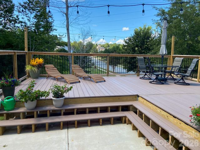 10302 Old Carolina Drive, Charlotte, NC 28214