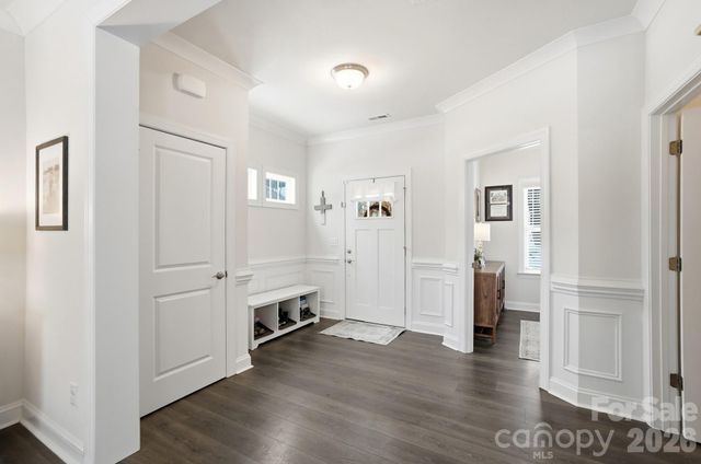 10302 Old Carolina Drive, Charlotte, NC 28214