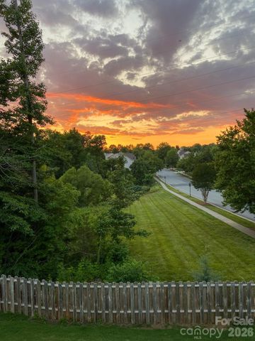 10302 Old Carolina Drive, Charlotte, NC 28214