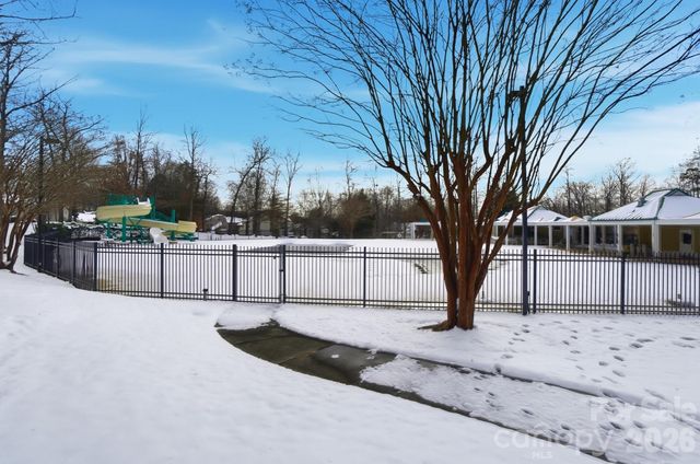 10302 Old Carolina Drive, Charlotte, NC 28214