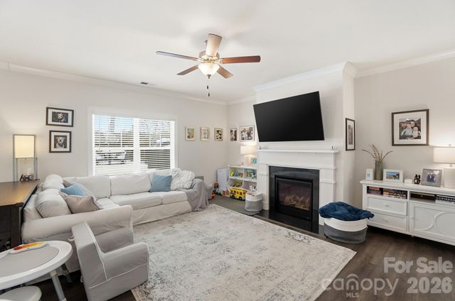 10302 Old Carolina Drive, Charlotte, NC 28214