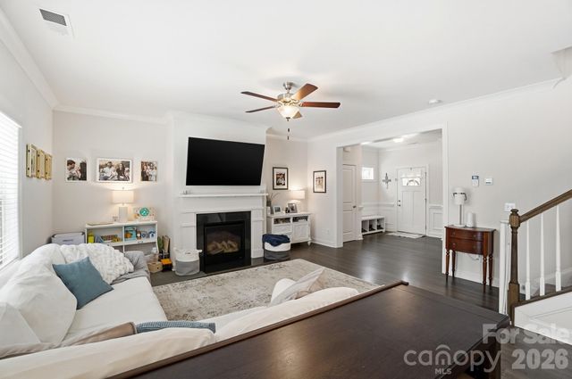 10302 Old Carolina Drive, Charlotte, NC 28214