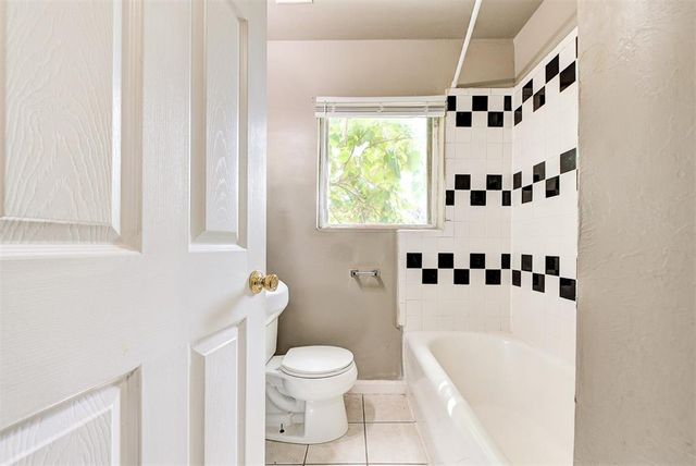 2229 NW 12th Street, Oklahoma City, OK 73107