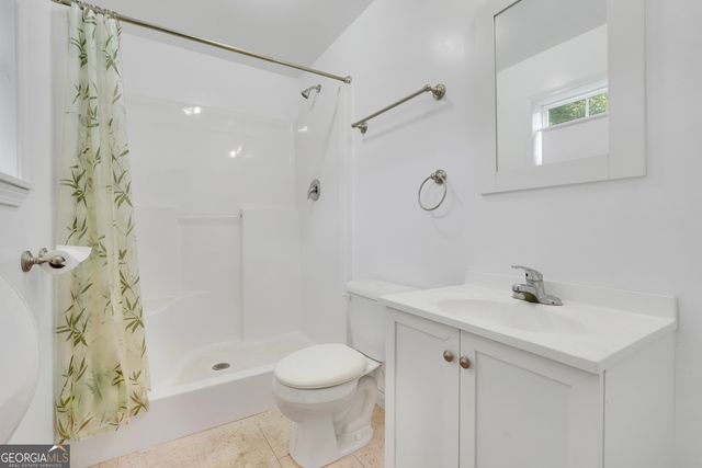122 E Knight Road, Mcdonough, GA 30252