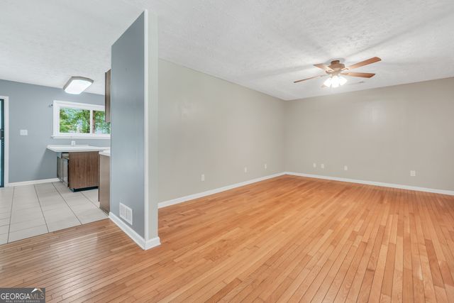 122 E Knight Road, Mcdonough, GA 30252