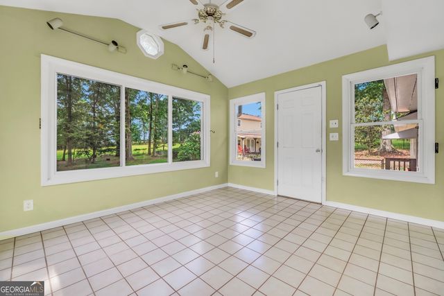 122 E Knight Road, Mcdonough, GA 30252