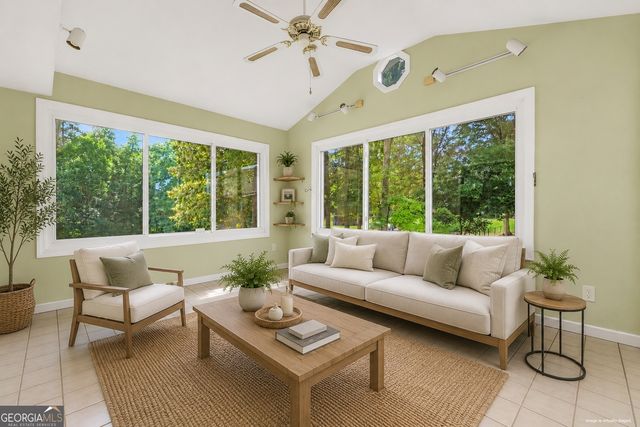 122 E Knight Road, Mcdonough, GA 30252