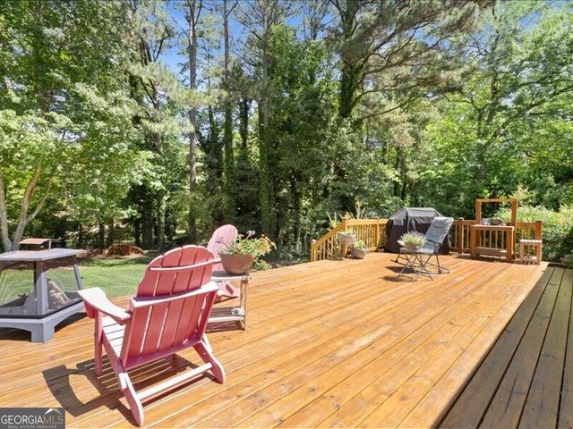 2117 Hartridge Drive, Snellville, GA 30078