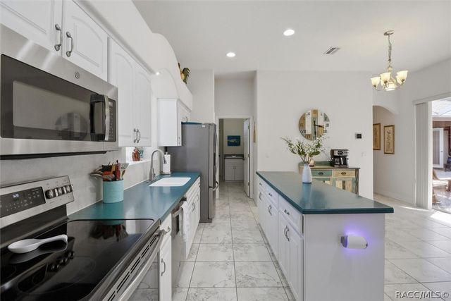 1829 W Redding Street, Hernando, FL 34442