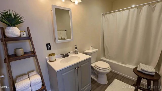 225 Blomquist Drive, Bakersfield, CA 93309