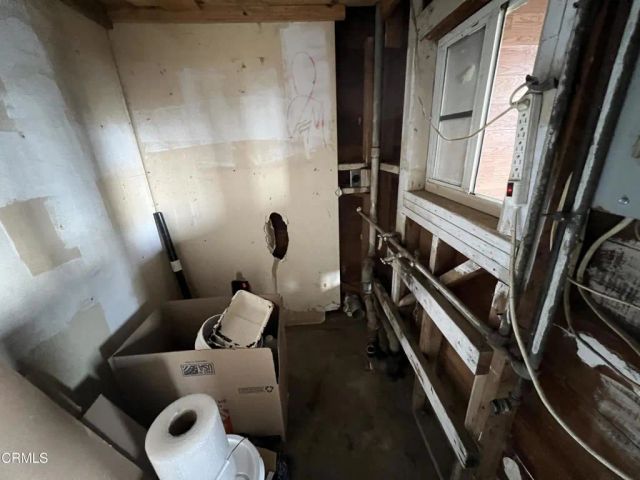 225 Blomquist Drive, Bakersfield, CA 93309