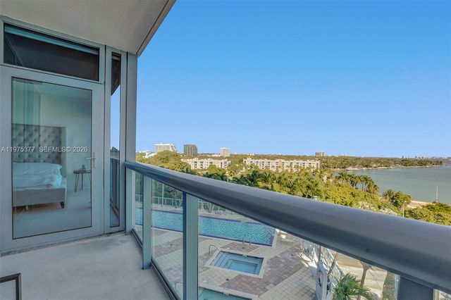 601 NE 36th St 811, Miami, FL 33137