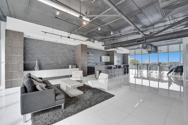 601 NE 36th St 811, Miami, FL 33137