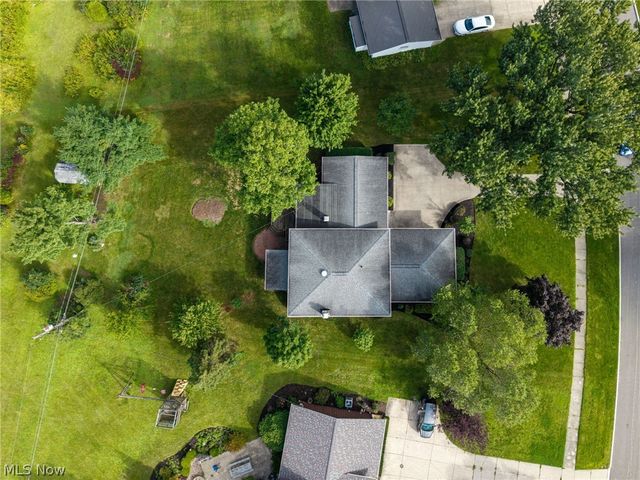 5058 Millwood Drive, Broadview Heights, OH 44147