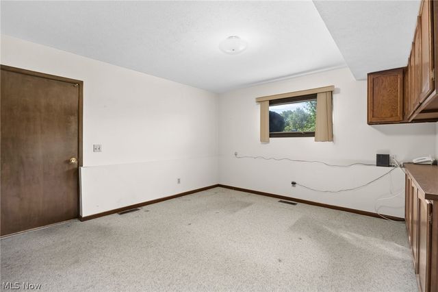 5058 Millwood Drive, Broadview Heights, OH 44147
