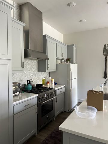 15875 Spectrum Drive 2105, Addison, TX 75001