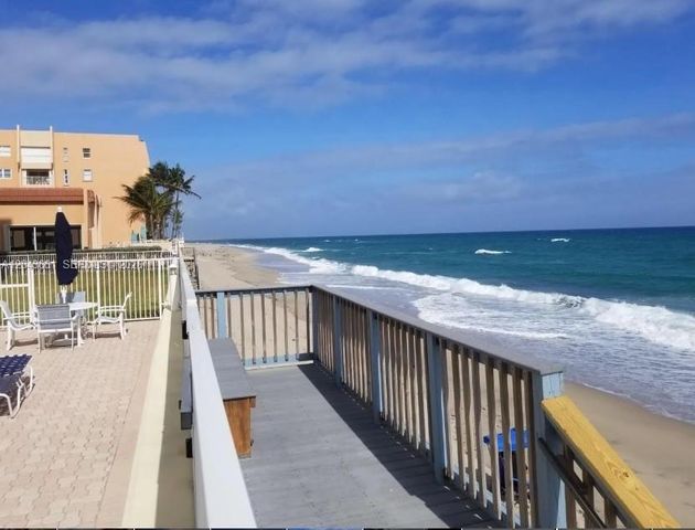 3540 S Ocean Blvd 212, South Palm Beach, FL 33480