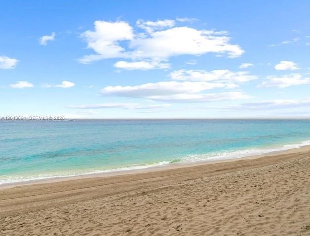 3540 S Ocean Blvd 212, South Palm Beach, FL 33480