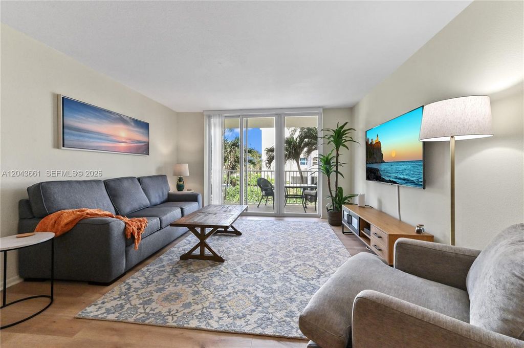 3540 S Ocean Blvd 212, South Palm Beach, FL 33480