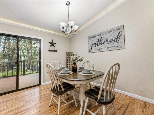 10544 Alta Sierra Dr, Grass Valley, CA 95949