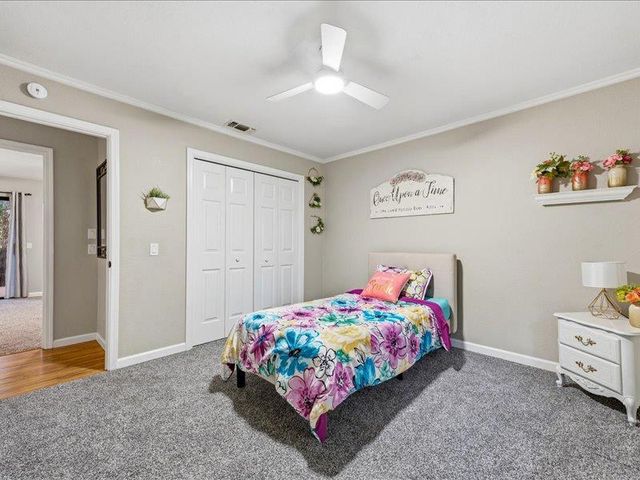 10544 Alta Sierra Dr, Grass Valley, CA 95949