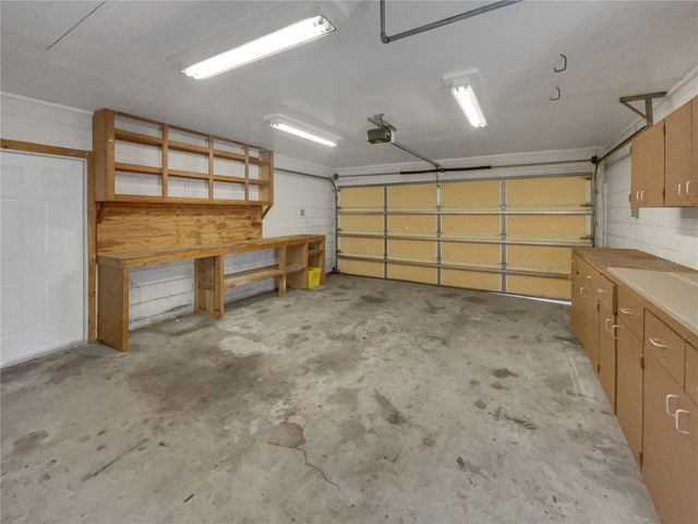 3305 PEACOCK LANE, Mulberry, FL 33860