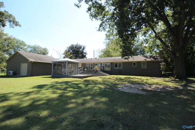 725 Lily Flagg Road SE, Huntsville, AL 35802