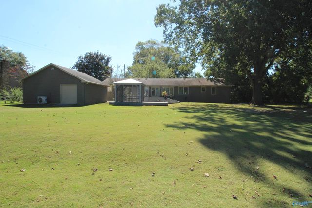 725 Lily Flagg Road SE, Huntsville, AL 35802