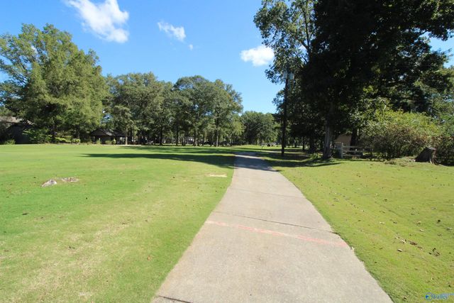 725 Lily Flagg Road SE, Huntsville, AL 35802